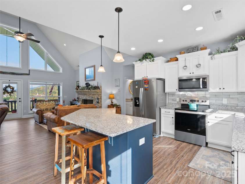 303 Johnson Farm Road, Canton, NC 28716.  MLS# CAR4312603, YatesRealty ID 19587. 