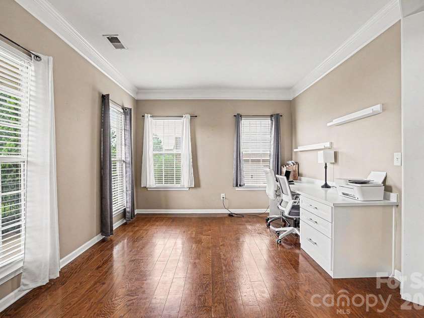 16121 Grassy Creek Drive, Huntersville, NC 28078.  MLS# CAR4324821, YatesRealty ID 19588. 