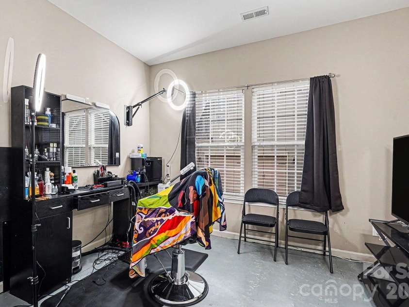 16121 Grassy Creek Drive, Huntersville, NC 28078.  MLS# CAR4324821, YatesRealty ID 19588. 
