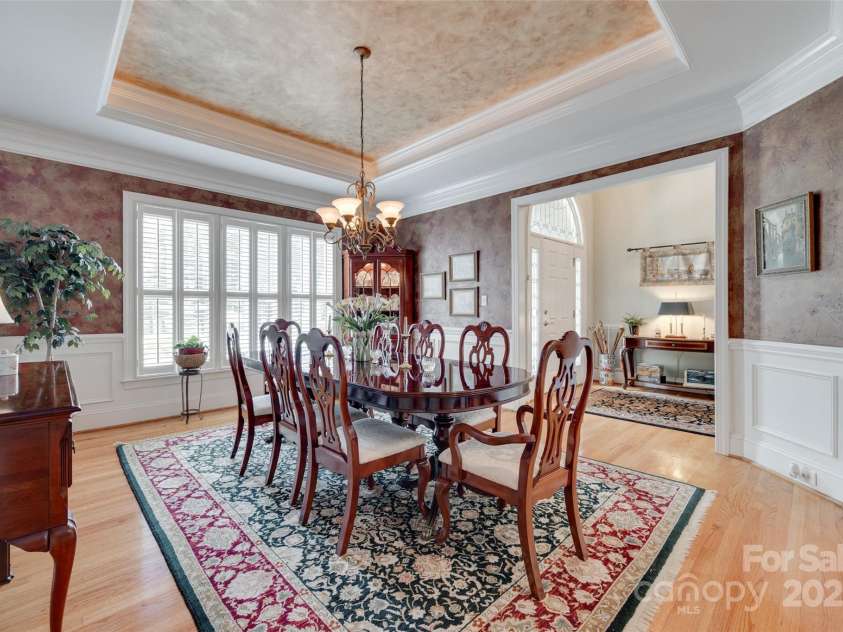 16527 Woolwine Road, Charlotte, NC 28278.  MLS# CAR4266694, YatesRealty ID 19588. 