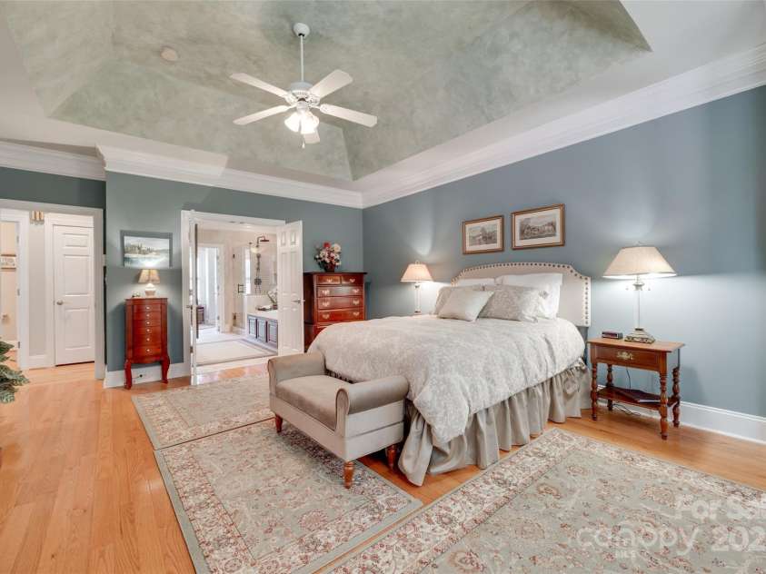 16527 Woolwine Road, Charlotte, NC 28278.  MLS# CAR4266694, YatesRealty ID 19588. 