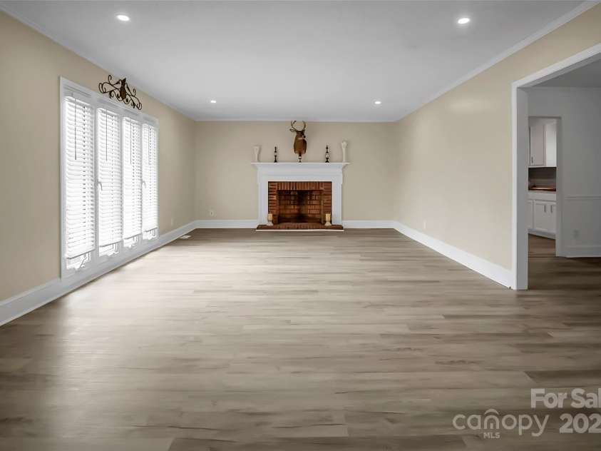 6316 Hill Gates Trail, Cherryville, NC 28021.  MLS# CAR4294077, YatesRealty ID 1959. 