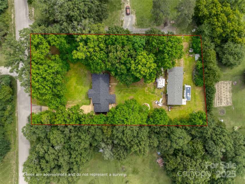 442 Lovelace Road, Rock Hill, SC 29730.  MLS# CAR4269453, YatesRealty ID 19590. Live in front and rent out back