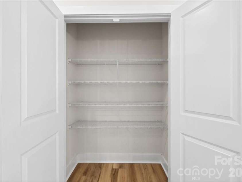 6022 Pivot Court, Charlotte, NC 28205.  MLS# CAR4370511, YatesRealty ID 19590. Kitchen Pantry