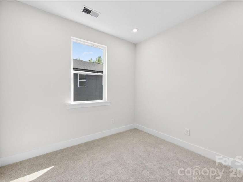 6022 Pivot Court, Charlotte, NC 28205.  MLS# CAR4370511, YatesRealty ID 19590. Secondary Bedroom