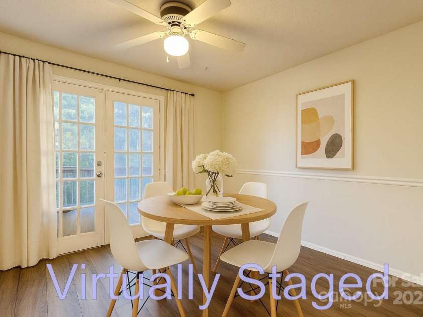 921 Nottingham Drive, Gastonia, NC 28054.  MLS# CAR4287436, YatesRealty ID 19592. 