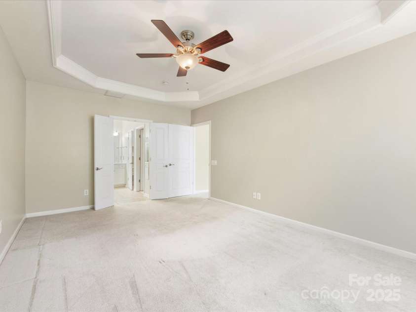 8603 Robinson Meadow Court, Charlotte, NC 28277.  MLS# CAR4265734, YatesRealty ID 19593. Double door entry into the primary en suite bathroom.