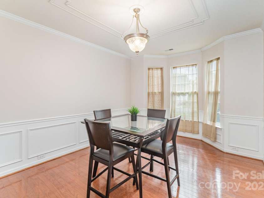 15037 Taylor Ridge Lane, Charlotte, NC 28273.  MLS# CAR4255229, YatesRealty ID 19594. 