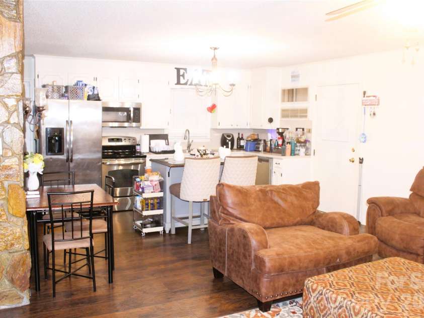 1481 Grace Avenue, Lancaster, SC 29720.  MLS# CAR4362408, YatesRealty ID 19595. Living Room/Kitchen
