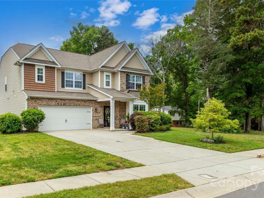 4924 Riverdale Drive, Charlotte, NC 28273.  MLS# CAR4241747, YatesRealty ID 19595. 