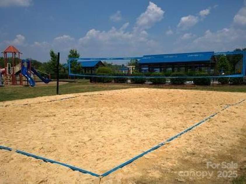 4924 Riverdale Drive, Charlotte, NC 28273.  MLS# CAR4241747, YatesRealty ID 19595. Volleyball