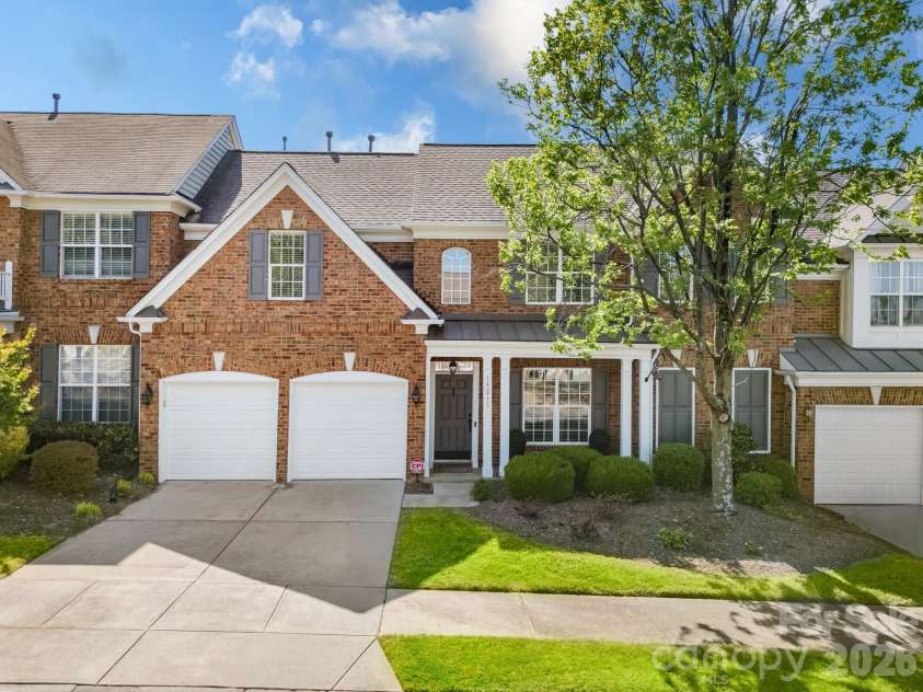 15211 Arleta Circle, Charlotte, NC 28277.  MLS# CAR4366823, YatesRealty ID 19596. 