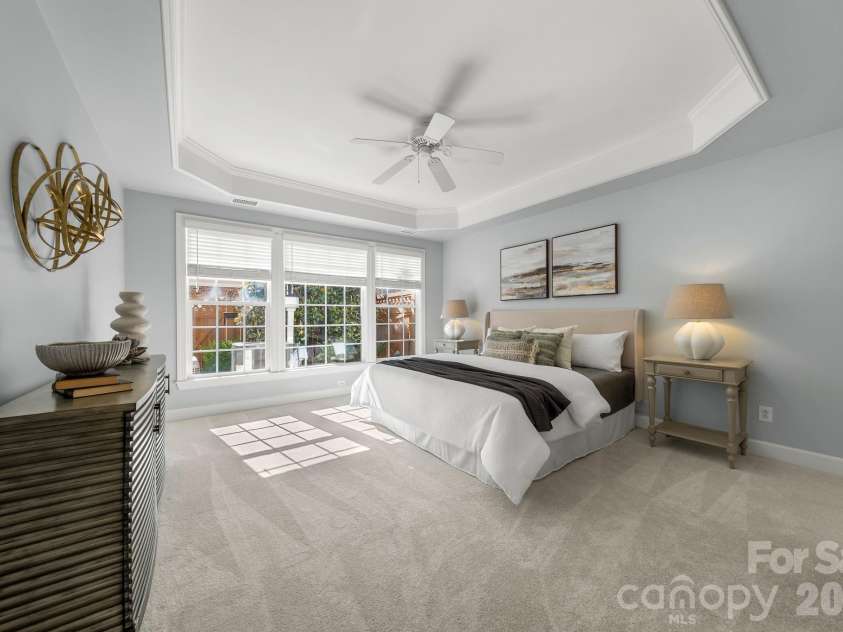 15211 Arleta Circle, Charlotte, NC 28277.  MLS# CAR4366823, YatesRealty ID 19596. 