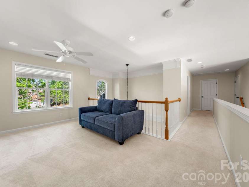 15211 Arleta Circle, Charlotte, NC 28277.  MLS# CAR4366823, YatesRealty ID 19596. 