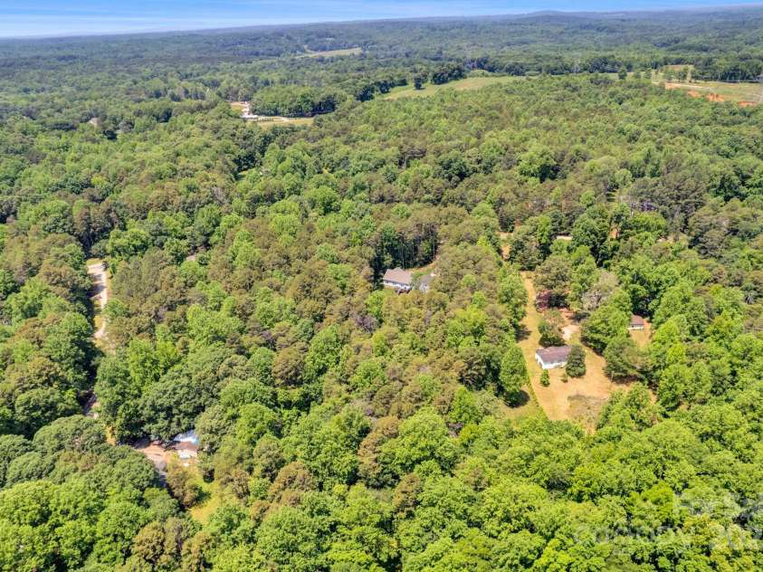 226 Stockwood Lane, Stanley, NC 28164.  MLS# CAR4264272, YatesRealty ID 19597. 