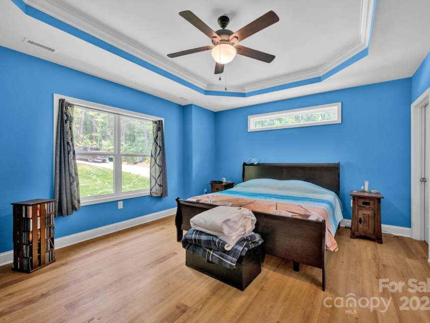 226 Stockwood Lane, Stanley, NC 28164.  MLS# CAR4264272, YatesRealty ID 19597. Primary Suite