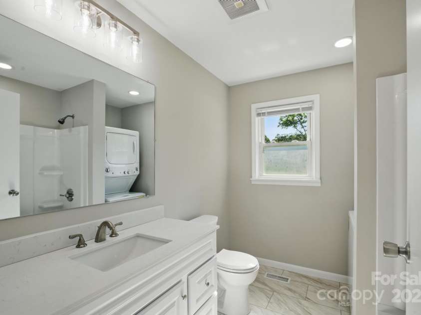 308 Maple Street, Hudson, NC 28638.  MLS# CAR4270195, YatesRealty ID 19598. 