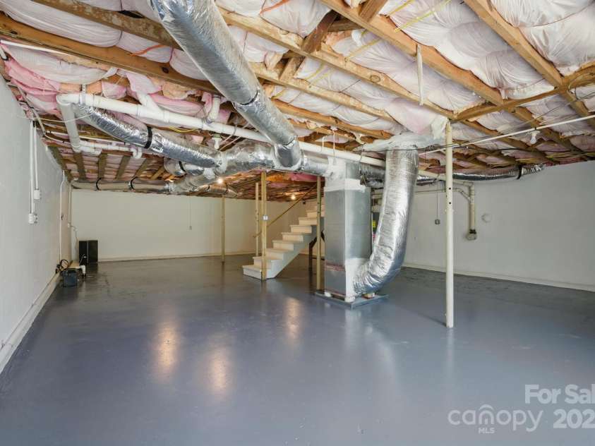 308 Maple Street, Hudson, NC 28638.  MLS# CAR4270195, YatesRealty ID 19598. 