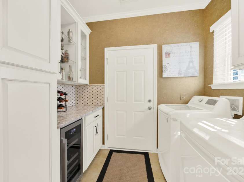2018 Links View Drive, Fort Mill, SC 29707.  MLS# CAR4250766, YatesRealty ID 19599. 