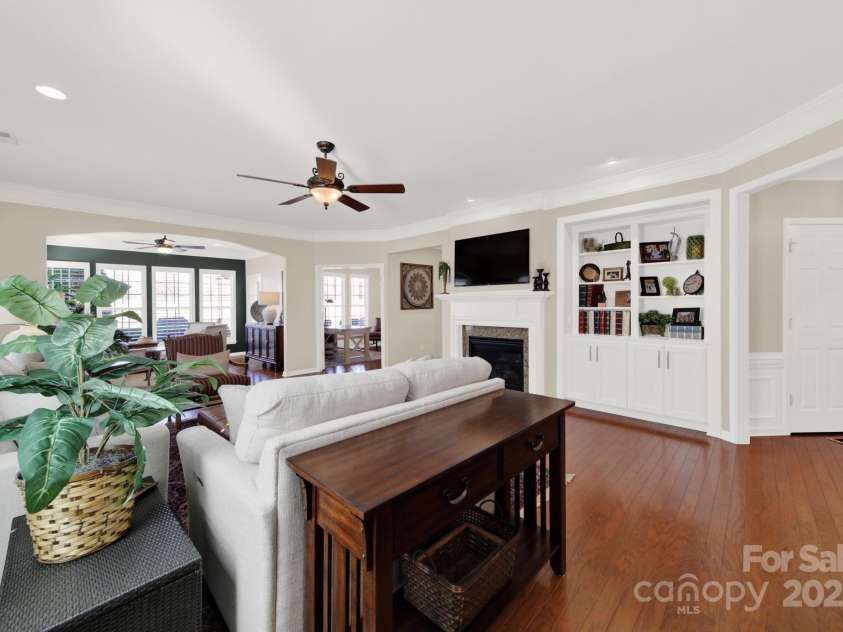 2018 Links View Drive, Fort Mill, SC 29707.  MLS# CAR4250766, YatesRealty ID 19599. 