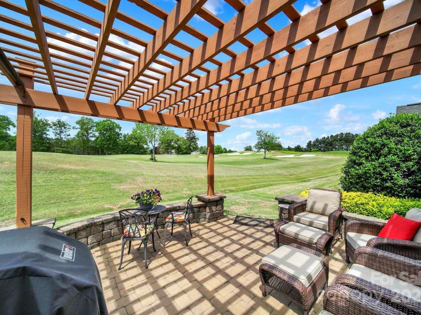 2018 Links View Drive, Fort Mill, SC 29707.  MLS# CAR4250766, YatesRealty ID 19599. 