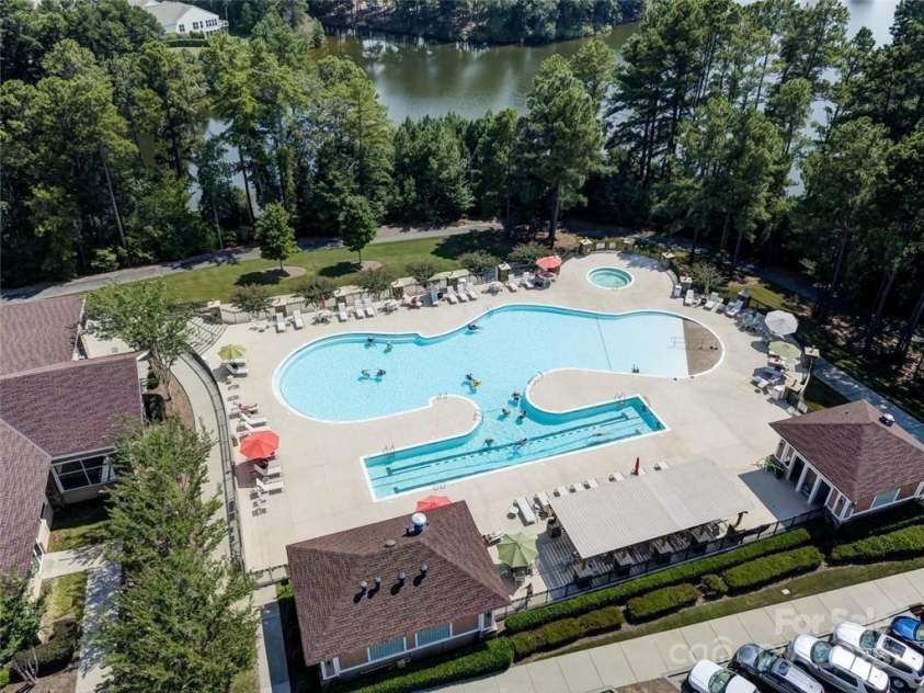 2018 Links View Drive, Fort Mill, SC 29707.  MLS# CAR4250766, YatesRealty ID 19599. 