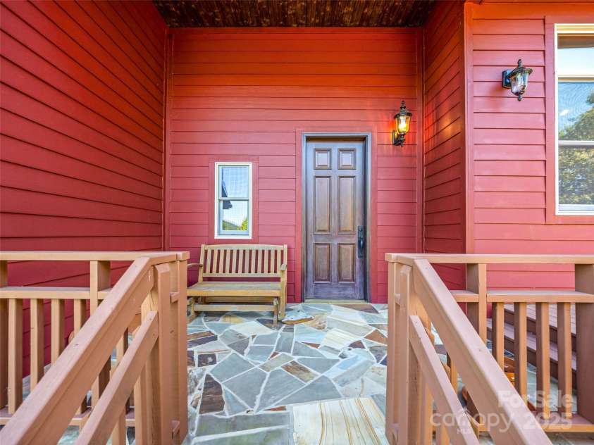 1341 Double Knob Drive, Arden, NC 28704.  MLS# CAR4312752, YatesRealty ID 196. 