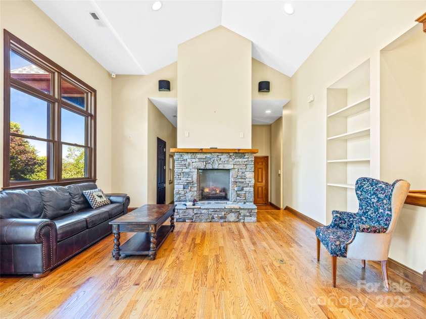 1341 Double Knob Drive, Arden, NC 28704.  MLS# CAR4312752, YatesRealty ID 196. 
