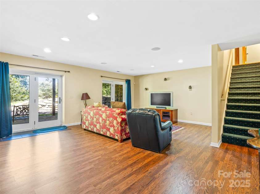 1341 Double Knob Drive, Arden, NC 28704.  MLS# CAR4312752, YatesRealty ID 196. 