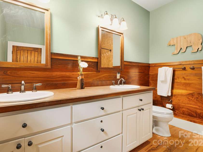 79 Slumber Lane, Sylva, NC 28779.  MLS# CAR4248266, YatesRealty ID 1960. 