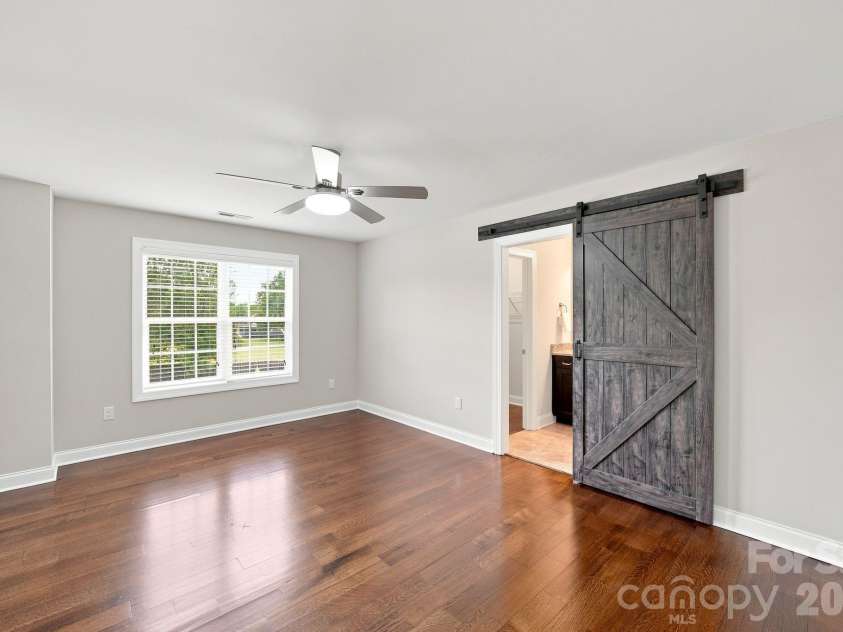 103 Webbed Foot Road, Mooresville, NC 28117.  MLS# CAR4417495, YatesRealty ID 19600. 
