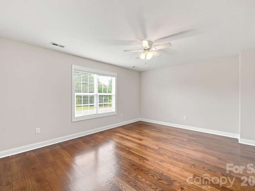 103 Webbed Foot Road, Mooresville, NC 28117.  MLS# CAR4417495, YatesRealty ID 19600. 