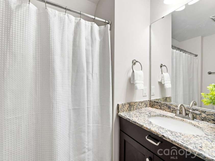 103 Webbed Foot Road, Mooresville, NC 28117.  MLS# CAR4417495, YatesRealty ID 19600. 