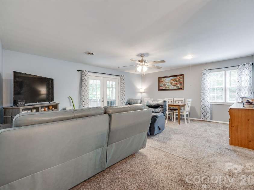 679 Fairforest Road, Chester, SC 29706.  MLS# CAR4373763, YatesRealty ID 19601. 