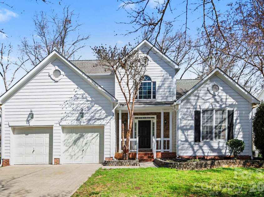 3629 Arklow Road, Charlotte, NC 28269.  MLS# CAR4357014, YatesRealty ID 19602. 