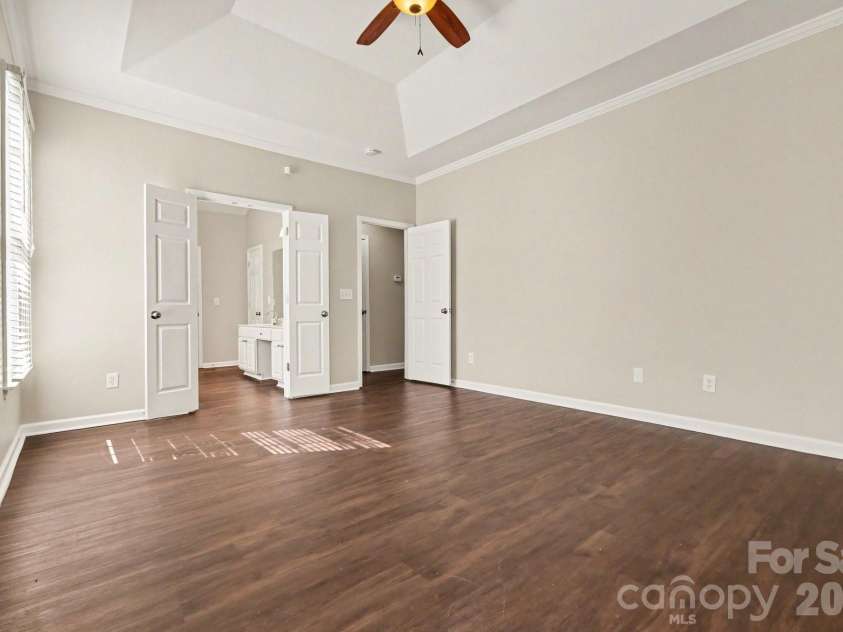 3629 Arklow Road, Charlotte, NC 28269.  MLS# CAR4357014, YatesRealty ID 19602. 
