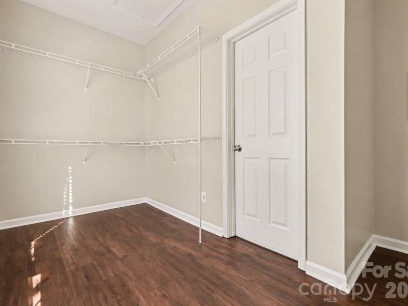 3629 Arklow Road, Charlotte, NC 28269.  MLS# CAR4357014, YatesRealty ID 19602. 