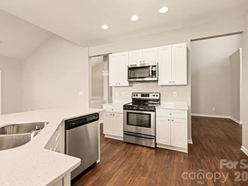 3629 Arklow Road, Charlotte, NC 28269.  MLS# CAR4357014, YatesRealty ID 19602. 