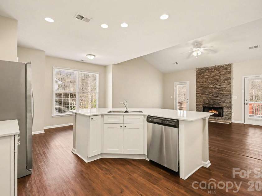 3629 Arklow Road, Charlotte, NC 28269.  MLS# CAR4357014, YatesRealty ID 19602. 