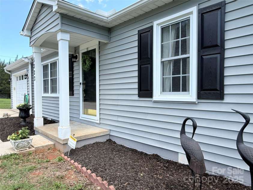 5323 Flat Creek Road, Heath Springs, SC 29058.  MLS# CAR4263664, YatesRealty ID 19602. 