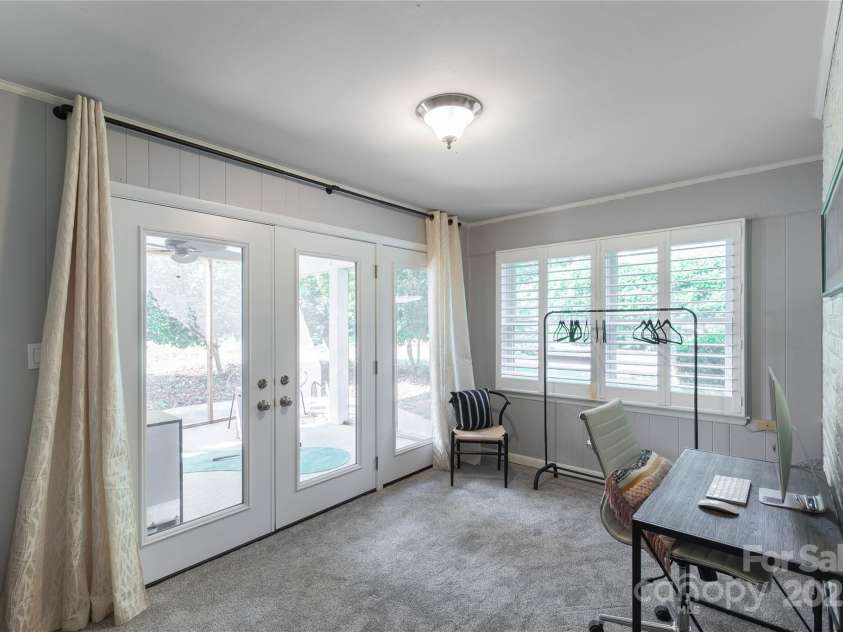 22 Honeysuckle Lane, Clover, SC 29710.  MLS# CAR4266746, YatesRealty ID 19603. Office/ closet