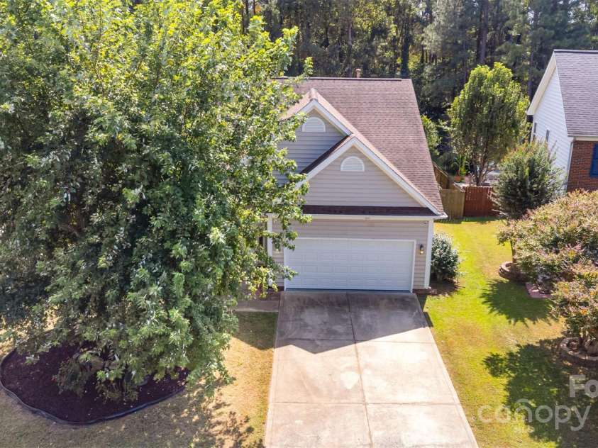 13521 Michael Lynn Road, Charlotte, NC 28278.  MLS# CAR4304720, YatesRealty ID 19604. 