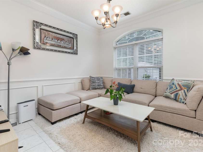 13521 Michael Lynn Road, Charlotte, NC 28278.  MLS# CAR4304720, YatesRealty ID 19604. 