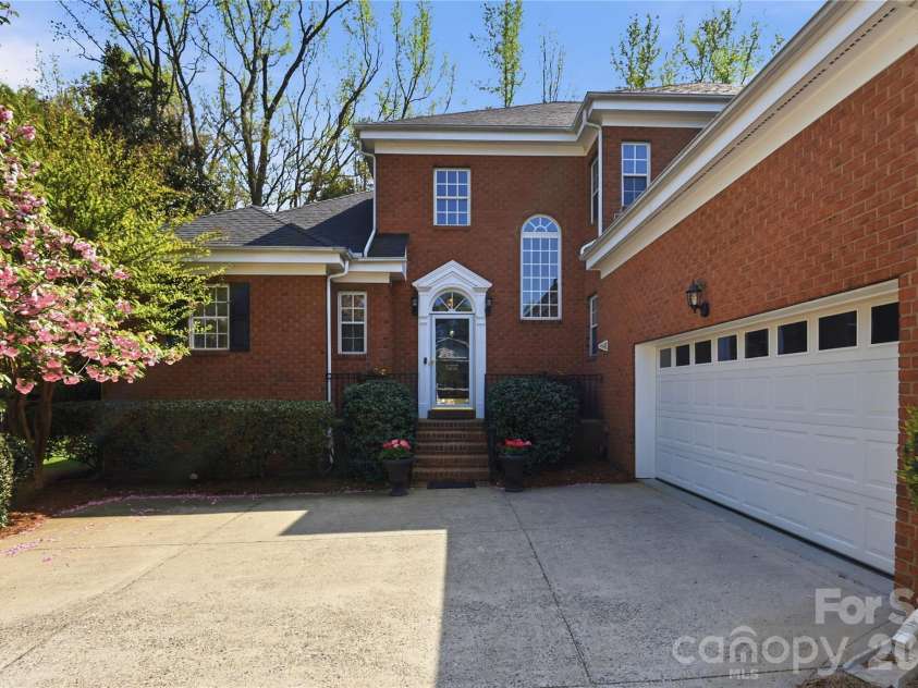 9212 Fairchild Lane, Charlotte, NC 28277.  MLS# CAR4340638, YatesRealty ID 19604. 