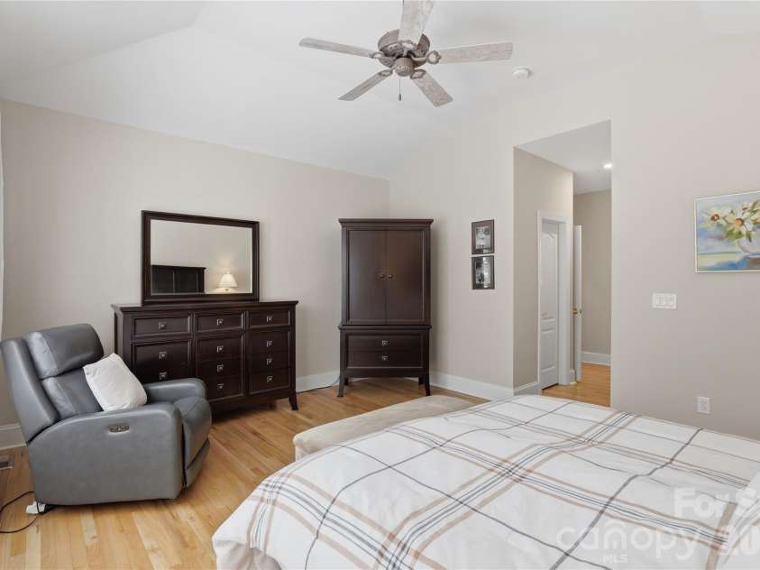 9212 Fairchild Lane, Charlotte, NC 28277.  MLS# CAR4340638, YatesRealty ID 19604. 