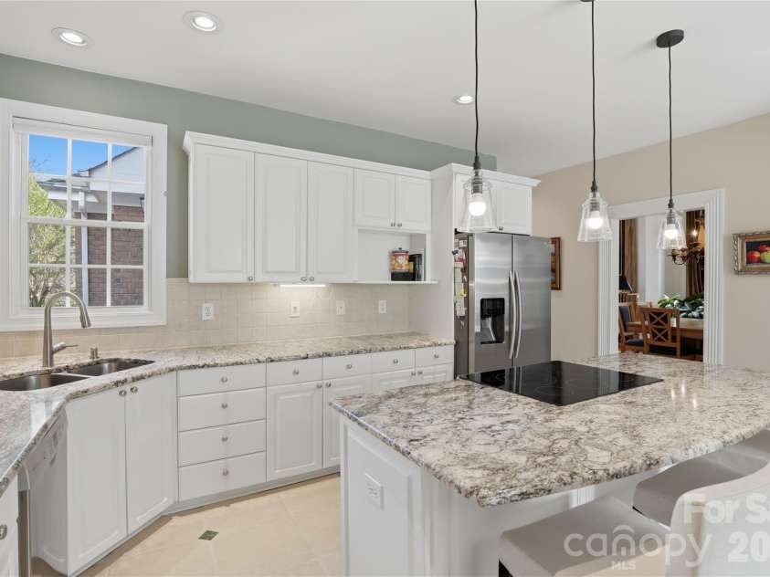 9212 Fairchild Lane, Charlotte, NC 28277.  MLS# CAR4340638, YatesRealty ID 19604. 