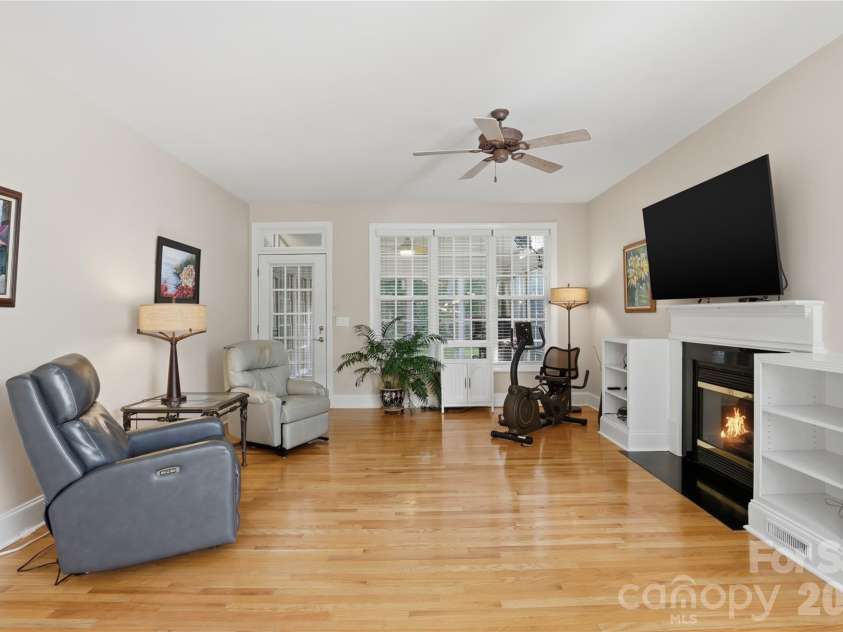 9212 Fairchild Lane, Charlotte, NC 28277.  MLS# CAR4340638, YatesRealty ID 19604. 