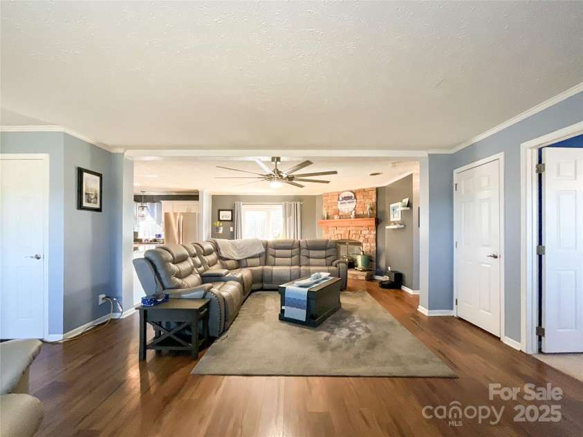2800 Garden Glen Court, Monroe, NC 28112.  MLS# CAR4318311, YatesRealty ID 19605. 