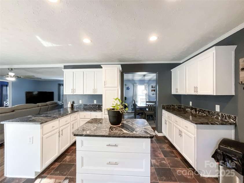 2800 Garden Glen Court, Monroe, NC 28112.  MLS# CAR4318311, YatesRealty ID 19605. 