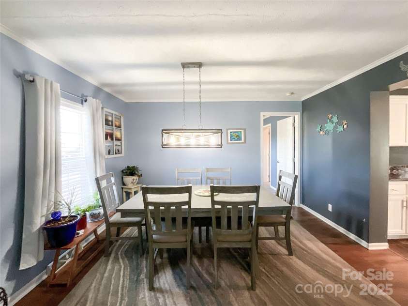 2800 Garden Glen Court, Monroe, NC 28112.  MLS# CAR4318311, YatesRealty ID 19605. 